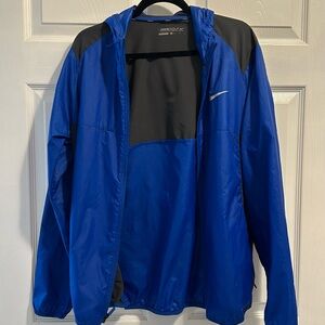 Nike Golf lightweight jacket. Size medium men’s